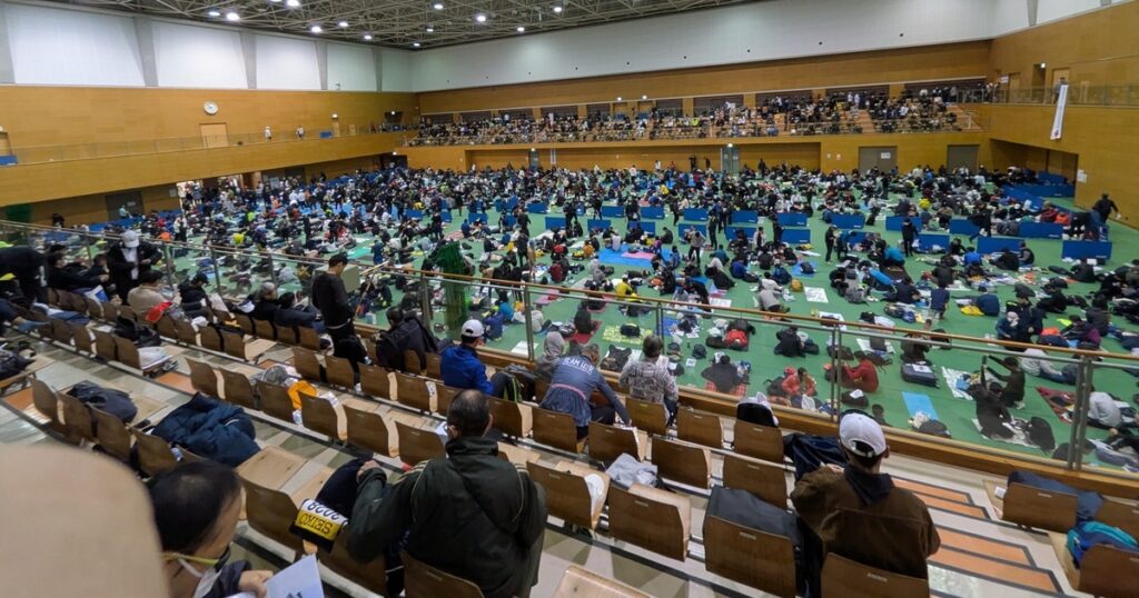 防府マラソン選手待機場ソルトアリーナ内