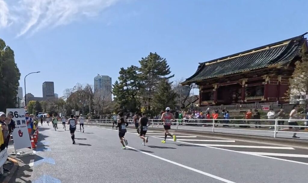 東京マラソン2026増上寺36km付近